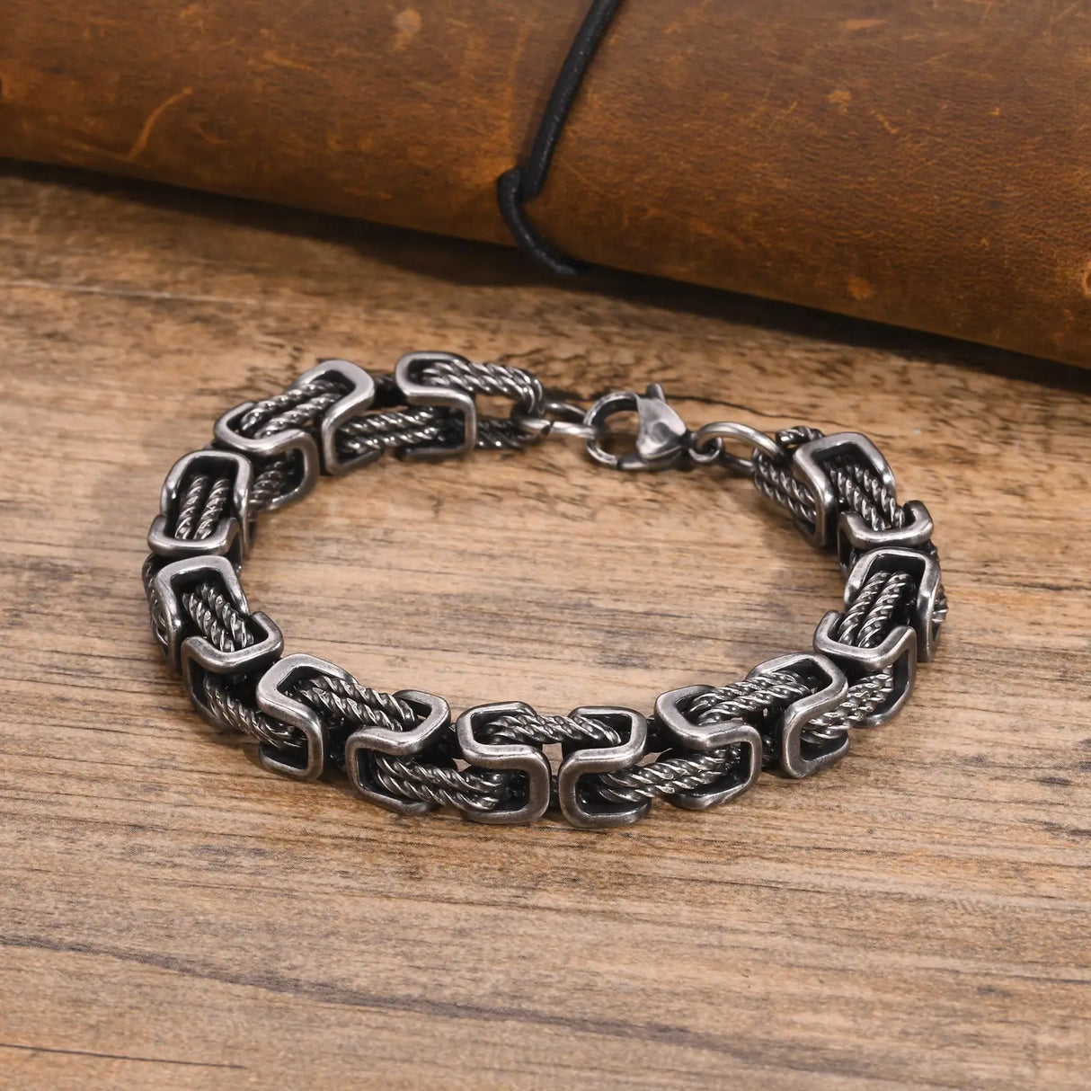 Vnox Vintage Byzantine Men’s Bracelet